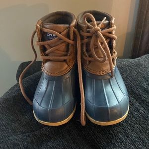 NWOT Sperry boots
